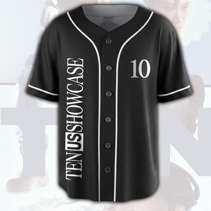 Baseballtrikot-Geschenk für Fans zur ersten TEN 10 US Showcase Tour