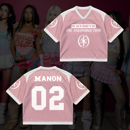 Schickes KATSEYE The Wildworld Tour Jersey mit Netzstoff-Einsätzen, Pastellrosa, Streetwear-Fanartikel