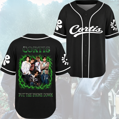 Grünes Retro-Baseballtrikot "Put Your Phone Down Cortis Tour" – Geschenk für Fans