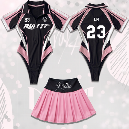 Do It To Run It Stray Kids World Tour Ganzkörper-Trikot-Set Limited Edition
